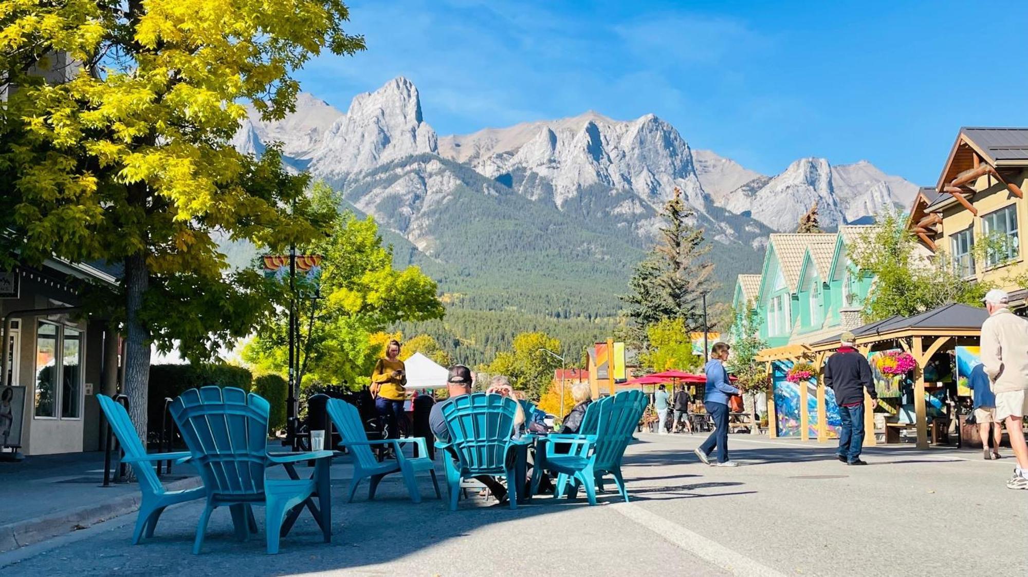 Unit #204 Cozy Mountain View 2Br In Canmore Downtown Διαμέρισμα Εξωτερικό φωτογραφία